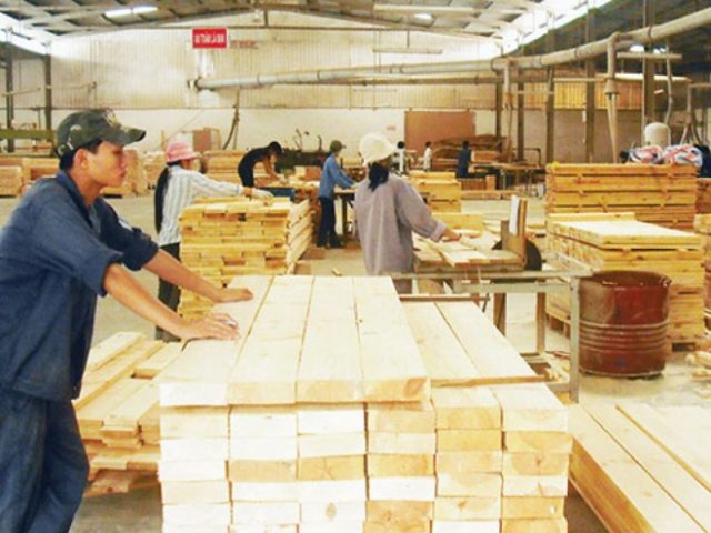 Ngành gỗ bắt đầu chú ý đến nguy cơ phòng vệ thương mại từ Mỹ